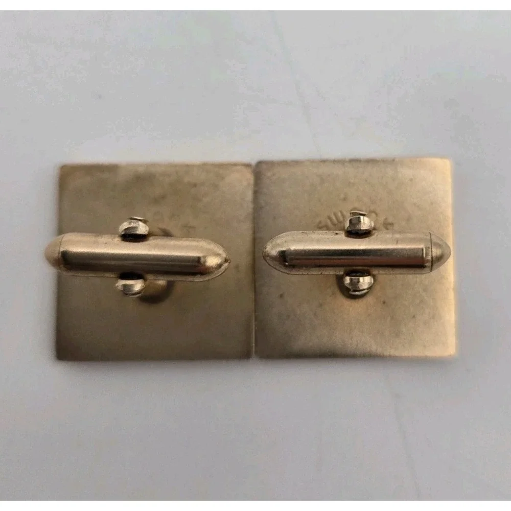 Vintage SWANK Golf Tone Cufflinks Square Wavy Lines‎ Retro Pair Gilt Brass Class